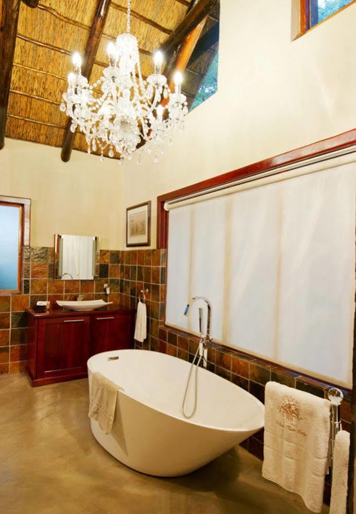 インドロヴ リバー ロッジ Karongwe Game Reserve エクステリア 写真
